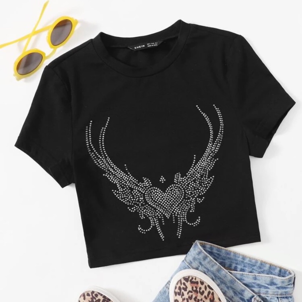 SHEIN Black Heart Rhinestone Crop Short Sleeve Tee